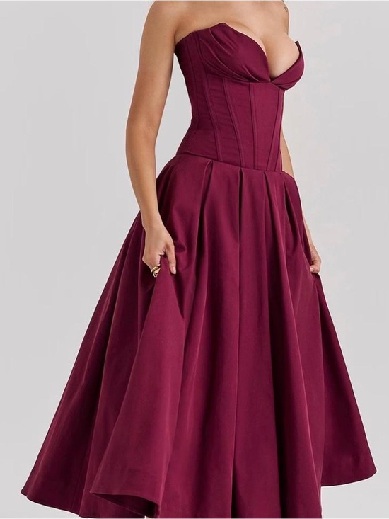 House of CB Dresses & Skirts - House of CB Burgundy Dress